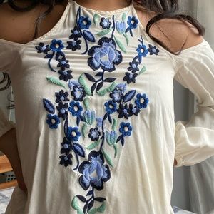 Abercrombie &Fitch girls top